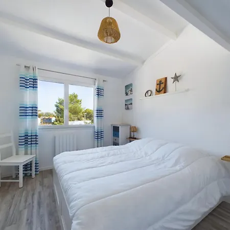 A 550m De La Plage, Jolie Maison Pour 5 * Plage-des-Demoiselles